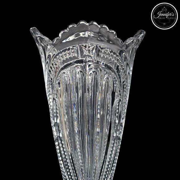 Bryce Higbee Vintage EAPG Admiral Pattern (Ribbed Eclipse) Glass Vase - Picture 3 of 9